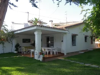 Villa in Marbella - M011317