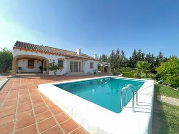 Villa in Alhaurín de la Torre - M168369