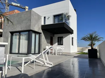 Villa in Torrevieja - M169183