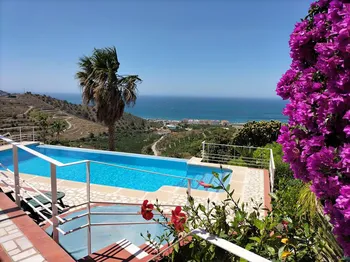 Villa en La Herradura - M223886