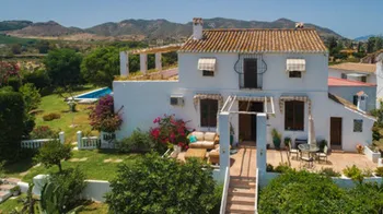 Finca / Country Home in Alhaurín de la Torre - M224948