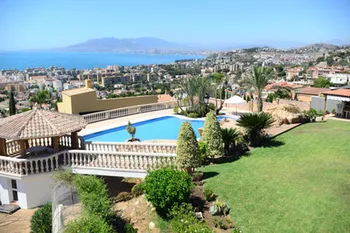 Villa in Málaga Este - M225102