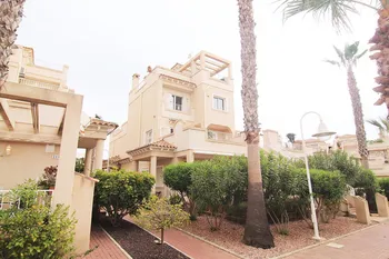 Townhouse in Orihuela Costa - M238961