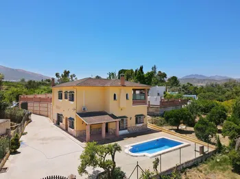 Villa in Alhaurín el Grande - M266809