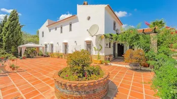 Villa in Pizarra - M268782