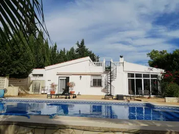 Finca / Propiedad rural in Crevillente - M269780