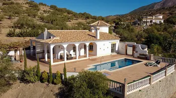 Villa en Canillas de Aceituno - M269922