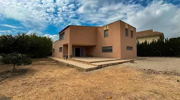 Villa en Fortuna - M277307