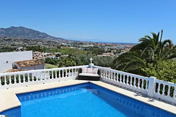 Villa en Cerros del Aguila - M281055