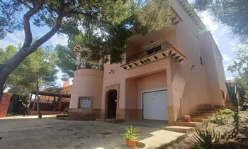 Villa en San Miguel de Salinas - M281881