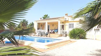 Villa in Dolores - M282249