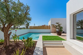 Villa in Los Alcázares - M282527