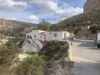 Finca / Propiedad rural in Crevillente - M283320