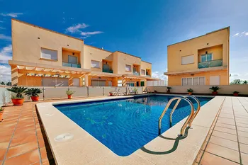 Semi Detached in Los Montesinos - M284676