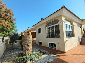 Villa in La Romana - M285519