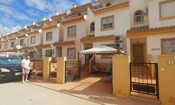 Townhouse in Orihuela Costa - M287188