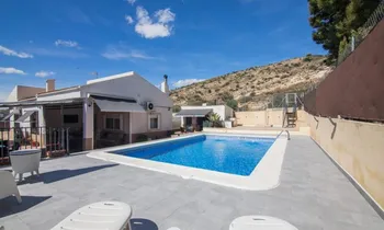 Villa in Elche - M287766