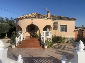 Villa in Catral - M289896