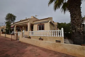 Villa in Algorfa - M290385