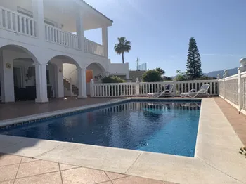 Villa in Cerros del Aguila - M290799