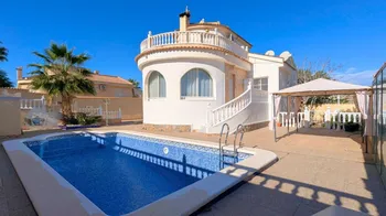 Villa in Ciudad Quesada - M290883