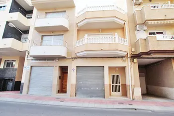 Townhouse in Guardamar del Segura - M293068