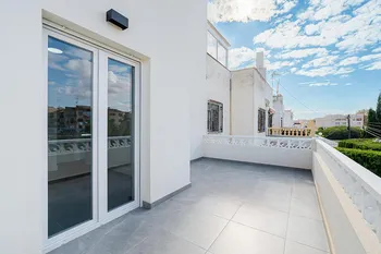 Villa in Torrevieja - M293362