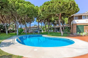 Villa in Artola - M293415