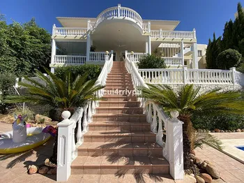 Villa en Benalmadena Costa - M079899